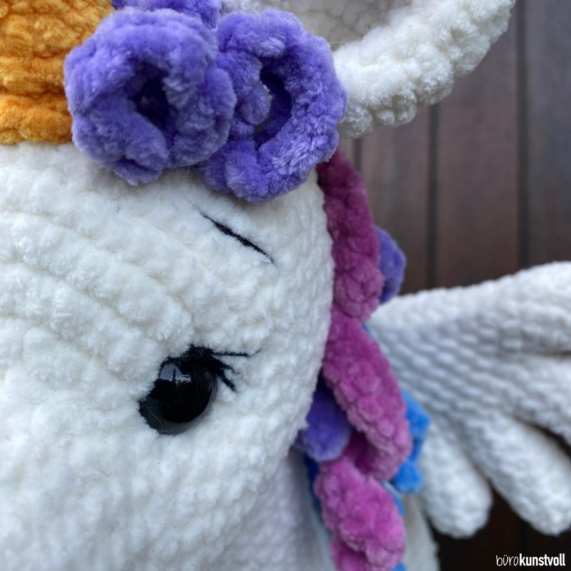 PDF Crochet pattern GER/ENG for „Ruby the unicorn“, @buerokunstvoll - Image 4