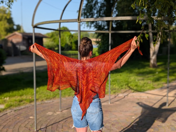 Strickanleitung | Tuch MIA | Zackentuch mit 5 Spitzen | Sternentuch