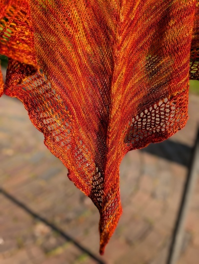 Strickanleitung | Tuch MIA | Zackentuch mit 5 Spitzen | Sternentuch