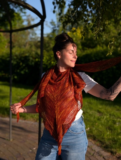 Strickanleitung | Tuch MIA | Zackentuch mit 5 Spitzen | Sternentuch