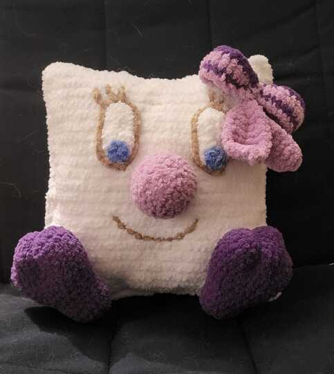Häkelanleitung Kuschelkissen mit Schleife "Madame Kuscheline"