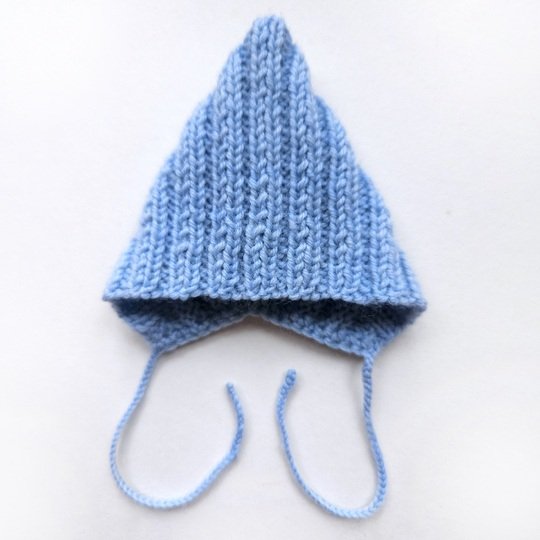 Cardigan, Booties & Hat for a 7 inch (18 cm) Waldorf doll.