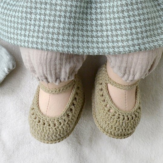14-16"/36-40 cm Doll Cardigan & Booties. PDF knitting pattern and tutorial.