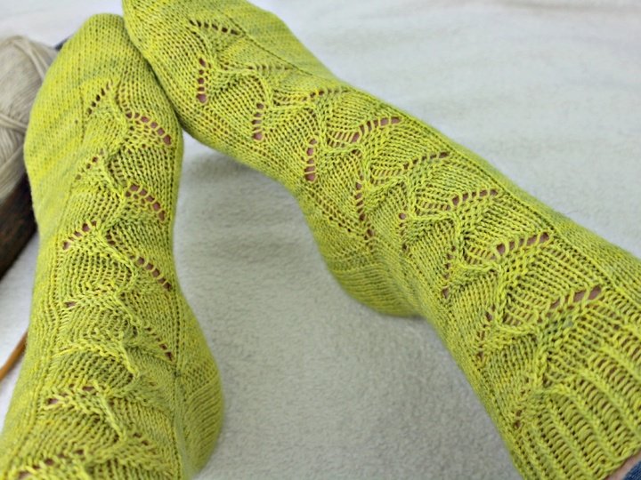 Lace Sock Knitting Pattern Ivy Dance – Leaf Lace Sock PDF Knitting Pattern