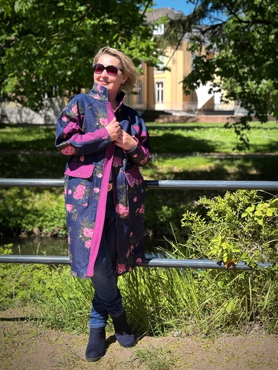 Ajuga Jeansblouson mit doppelter Taschenfunktion