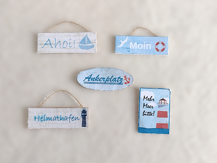 Maritime Kissen & Schilder – Bastelbogen für Miniaturen (1:12)