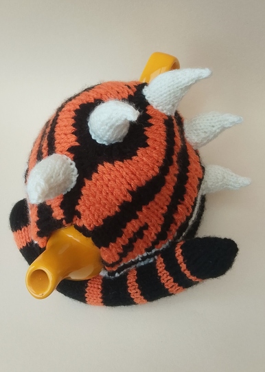 TeaCosyFolk's Punky Tiger Tea Cosy Knitting Pattern