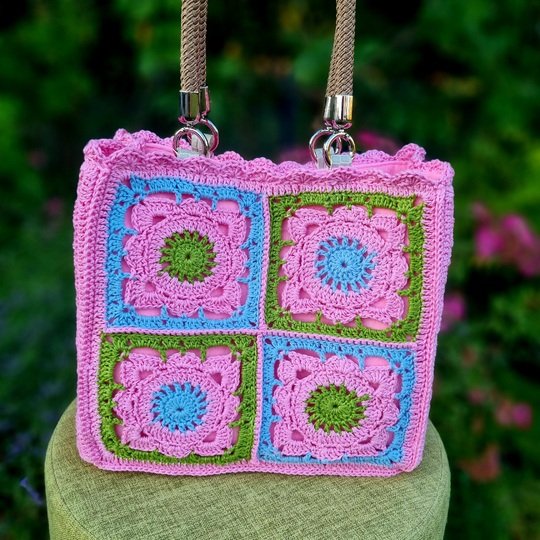 Häkeltasche Granny BÄG – Anleitung mit PDF-Download
