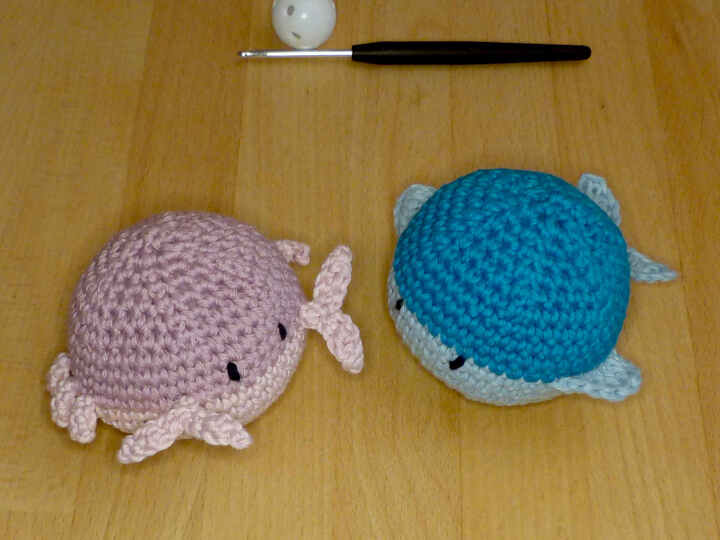 Häkelanleitung Babyrasseln Wal & Krabbe, Spieluhr, Babyspielzeug