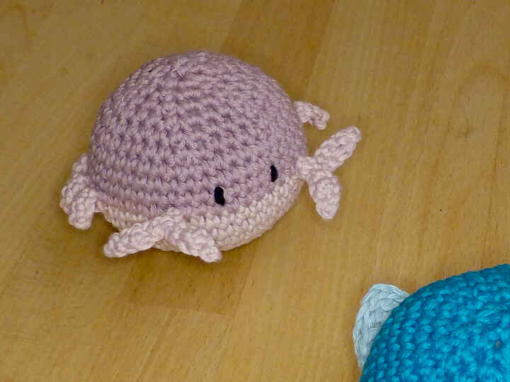 Häkelanleitung Babyrasseln Wal & Krabbe, Spieluhr, Babyspielzeug