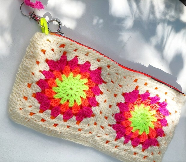 Häkeltasche Granny Pochette – Anleitung mit PDF-Download