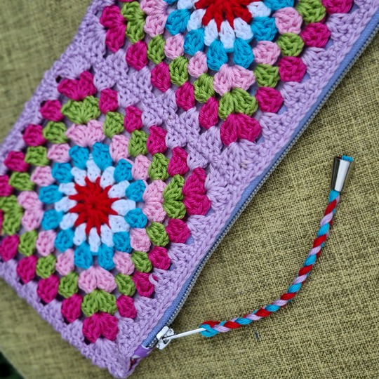 Häkeltasche Granny Pochette – Anleitung mit PDF-Download