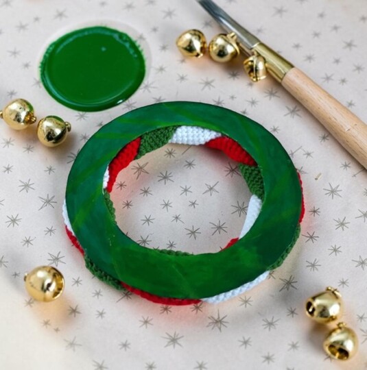Christmas Wreath Crochet Pattern, Christmas in July, Modern Advent Wreath