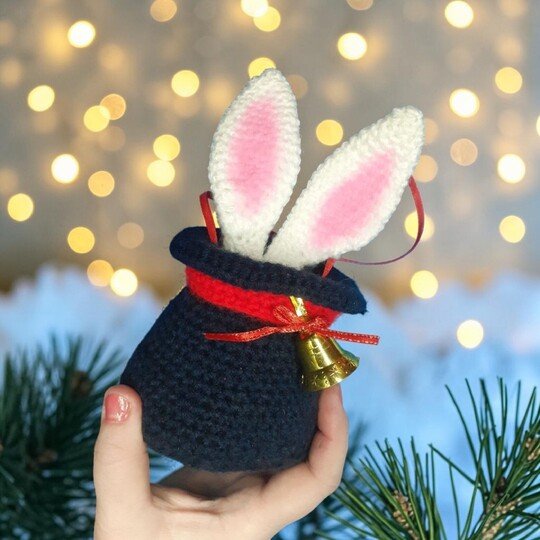 Christmas Rabbit in Magic Hat Crochet Pattern, Christmas in July