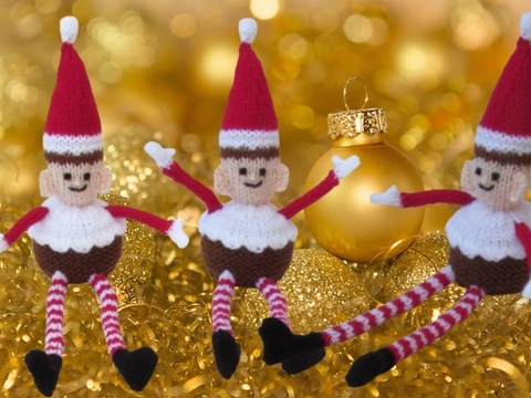 TeaCosyFolk's Christmas Elf Pudding Chocolate Orange Cosy Knitting Pattern