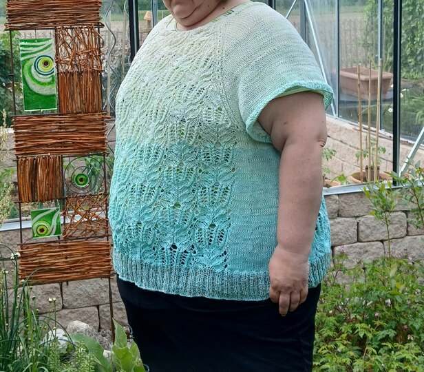 Luftiges Sommershirt "Seidig Elegant"