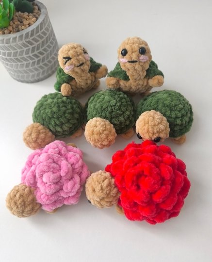 Mini Schildkröte häkeln – 2-in-1 Häkelanleitung (ohne Nähen, Amigurumi)