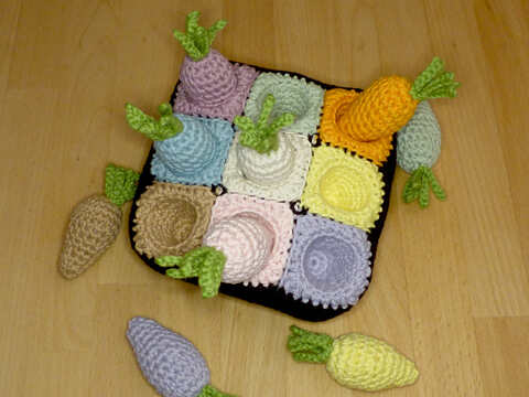 Crochet pattern carrot plugging toy