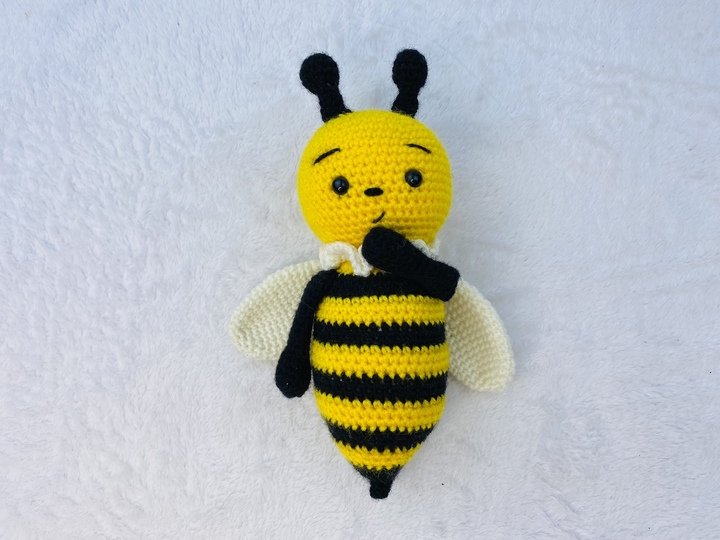 Häkelanleitung Bienen-Kokon, Amigurumi Biene Häkelanleitung