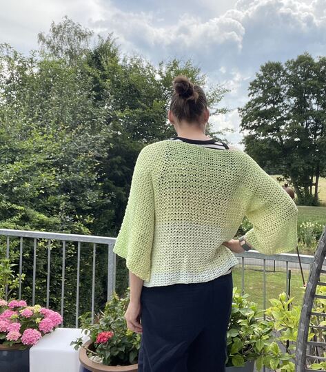 Häkelanleitung für einen leichten Sommerpullover - für Fortgeschrittene