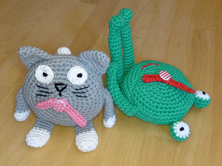 Häkelanleitung Wecker Katze & Frosch mit beweglichen Zeigern