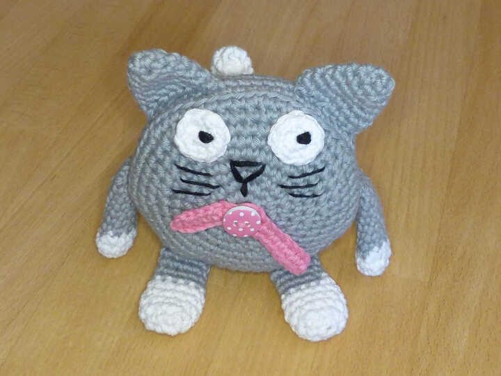 Häkelanleitung Wecker Katze & Frosch mit beweglichen Zeigern