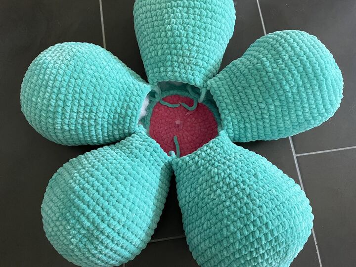 Blumenkissen Dekokissen sommerlich und weich - für Fortgeschrittene