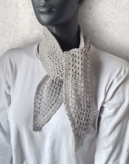 Strickanleitung Mini-Schal, Halstuch aus Baumwollgarn mit Lochmuster  #385