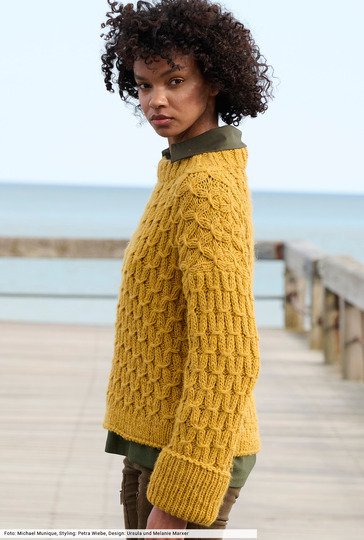 Pulli im Zopfmuster