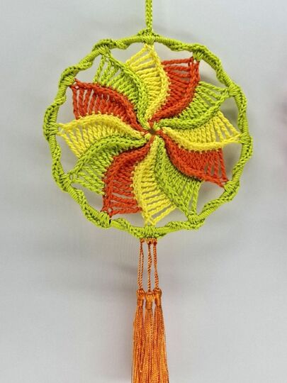 Häkelanleitung buntes Windrad, kleines Mandala