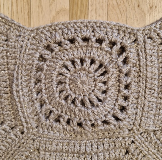 PDF Häkelanleitung Hexagon Tasche "Ramona" mit Mandala Granny Square