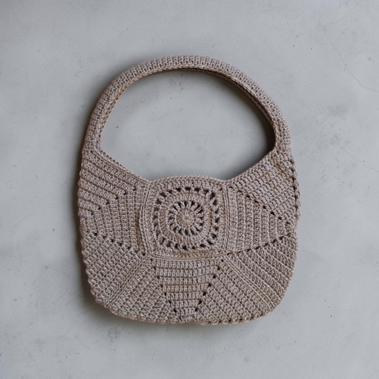 PDF Häkelanleitung Hexagon Tasche "Ramona" mit Mandala Granny Square