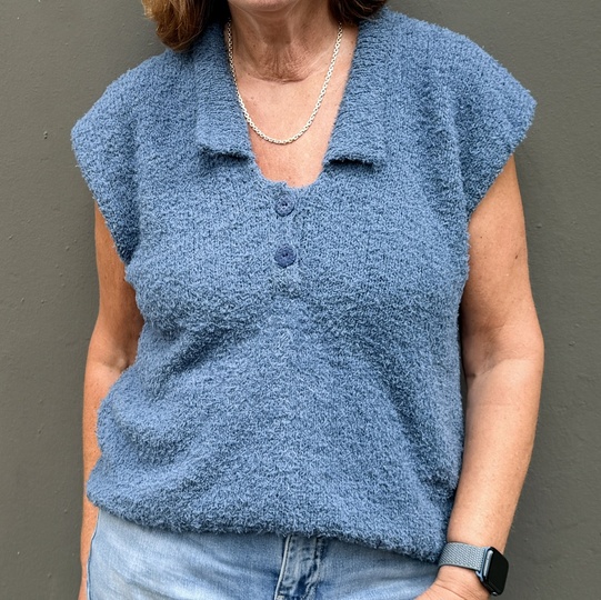 Strickanleitung Sommerpullover Mila mit V-Ausschnitt und Kragen