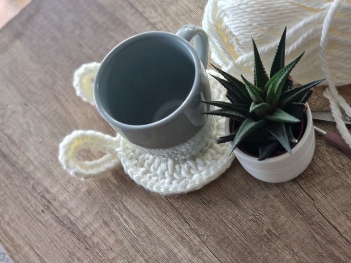 Crochet Pattern Bunny Coaster (PDF)