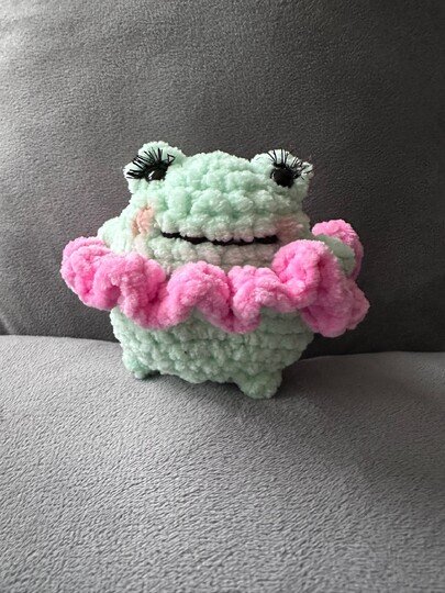 Häkelanleitung – Frösche im Tütü | Amigurumi