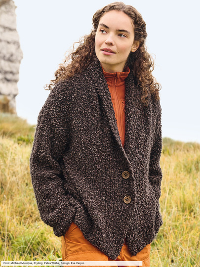 Boucléjacke mit Schalkragen