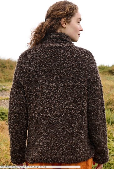 Boucléjacke mit Schalkragen