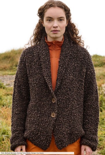 Boucléjacke mit Schalkragen