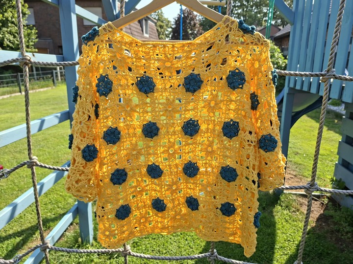 Häkelanleitung Dornröschen – Grannyshirt & Pullover
