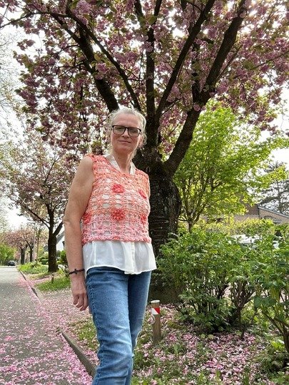 Häkelanleitung Dornröschen – Grannyshirt & Pullover