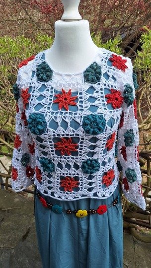Häkelanleitung Dornröschen – Grannyshirt & Pullover