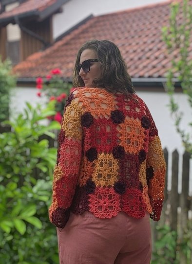 Häkelanleitung Dornröschen – Grannyshirt & Pullover