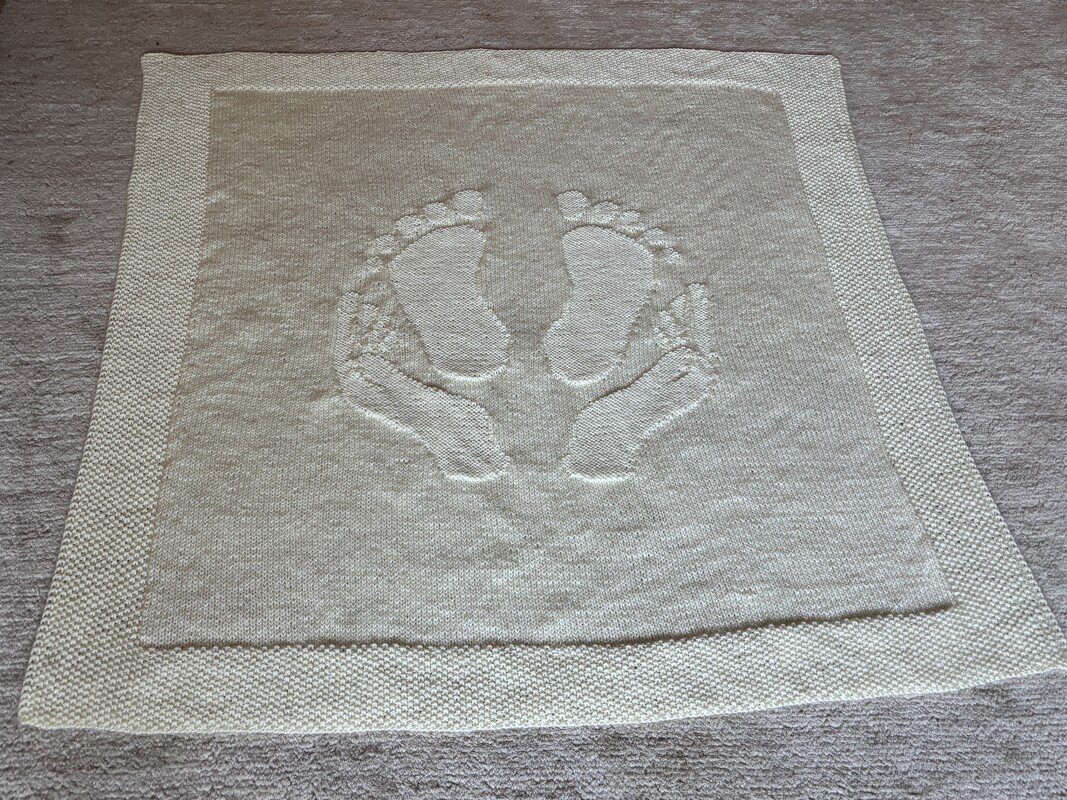 Babydecke 'Getragen von Liebe' - Eine Strickanleitung - Bild 7