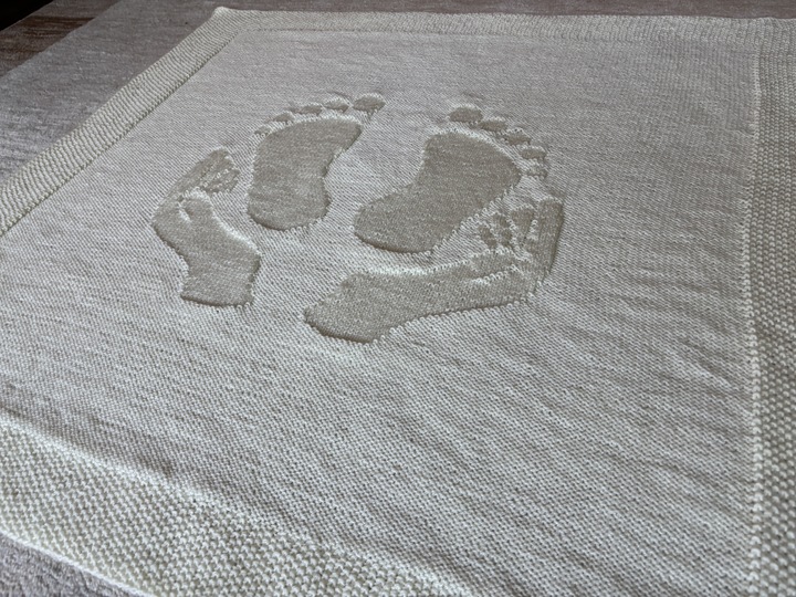 Babydecke 'Getragen von Liebe' - Eine Strickanleitung