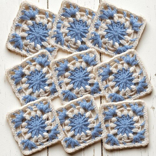 Shabby Chic Crochet Lacy Granny Square Pattern