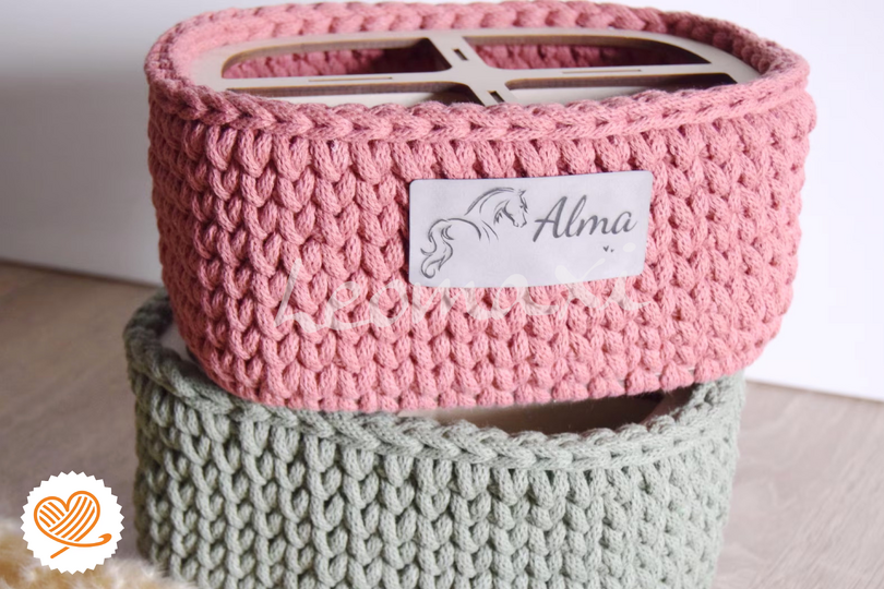 + CROCHET 4-compartment organizer with wooden frame, 2 different patterns