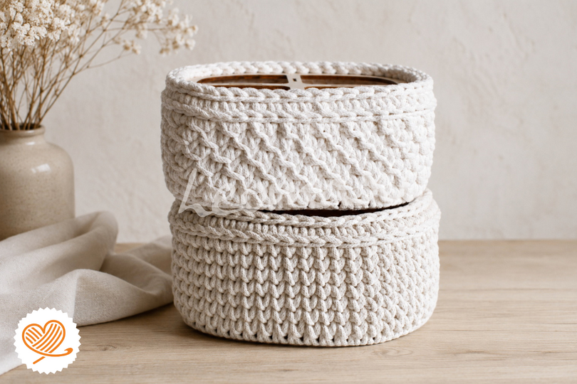 + CROCHET 4-compartment organizer with wooden frame, 2 different patterns