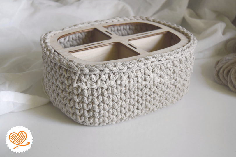 + CROCHET 4-compartment organizer with wooden frame, 2 different patterns