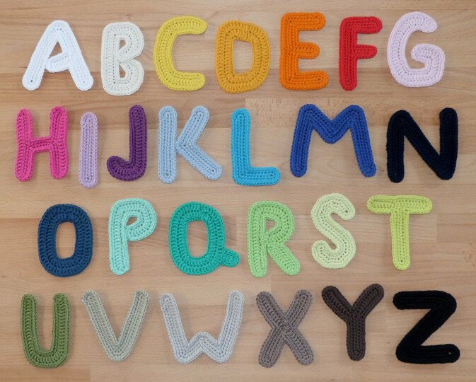 Häkelanleitung große Buchstaben A-Z, Applikation, Aufnäher, Alphabet