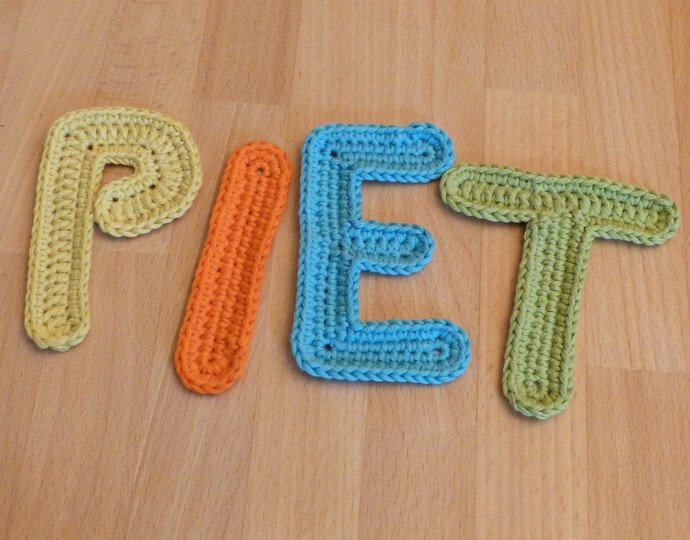Häkelanleitung große Buchstaben A-Z, Applikation, Aufnäher, Alphabet